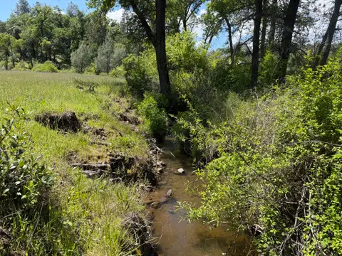 Perini Creek, East shore, Seigler Canyon system